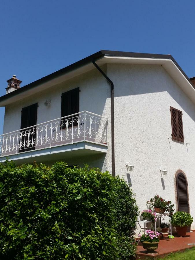 Вілла Casa Vittoria Corsanico-Bargecchia Екстер'єр фото
